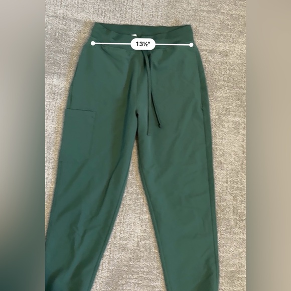 Mandala forest green XS scrubbed bottoms. Jogger style - Picture 3 of 6